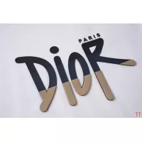 Cheap Christian Dior T-Shirts Short Sleeved For Unisex #1323239 Replica Wholesale [$32.00 USD] [ITEM#1323239] on Replica Christian Dior T-Shirts