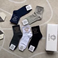 Cheap Versace Socks For Men #1324493 Replica Wholesale [$25.00 USD] [ITEM#1324493] on Replica Versace Socks