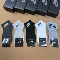 Cheap Nike Socks #1324929 Replica Wholesale [$25.00 USD] [ITEM#1324929] on Replica Nike Socks