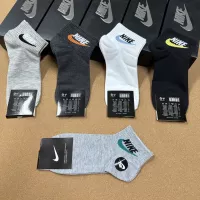 Cheap Nike Socks #1324929 Replica Wholesale [$25.00 USD] [ITEM#1324929] on Replica Nike Socks