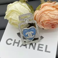 Cheap Chanel Brooches For Women #1325972 Replica Wholesale [$27.00 USD] [ITEM#1325972] on Replica Chanel Brooches