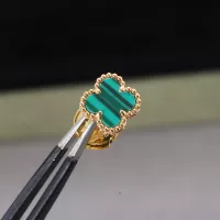 Cheap Van Cleef &amp; Arpels Earrings For Women #1326426 Replica Wholesale [$32.00 USD] [ITEM#1326426] on Replica Van Cleef &amp; Arpels Earrings
