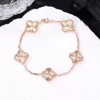 Cheap Van Cleef &amp; Arpels Bracelets For Women #1327265 Replica Wholesale [$34.00 USD] [ITEM#1327265] on Replica Van Cleef &amp; Arpels Bracelets