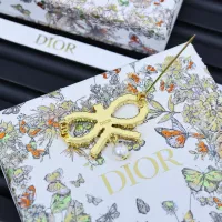 Cheap Christian Dior Brooches For Women #1327327 Replica Wholesale [$25.00 USD] [ITEM#1327327] on Replica Christian Dior Brooches