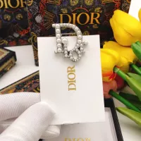 Cheap Christian Dior Brooches For Women #1327328 Replica Wholesale [$27.00 USD] [ITEM#1327328] on Replica Christian Dior Brooches