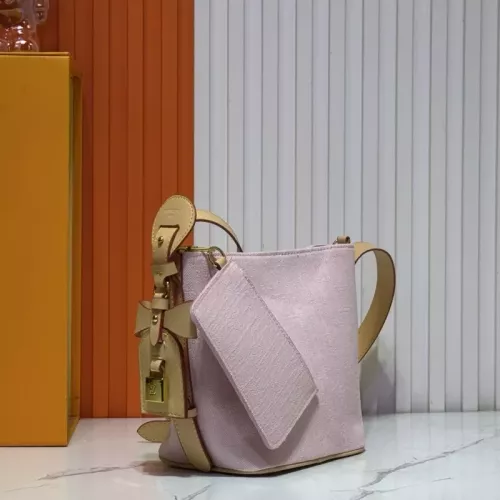 Cheap Louis Vuitton AAA Quality Messenger Bags For Women #1330595 Replica Wholesale [$68.00 USD] [ITEM#1330595] on Replica Louis Vuitton AAA Quality Messenger Bags
