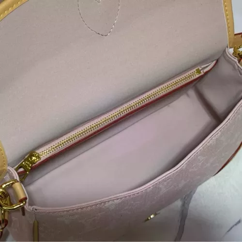 Cheap Louis Vuitton AAA Quality Messenger Bags For Women #1330607 Replica Wholesale [$68.00 USD] [ITEM#1330607] on Replica Louis Vuitton AAA Quality Messenger Bags
