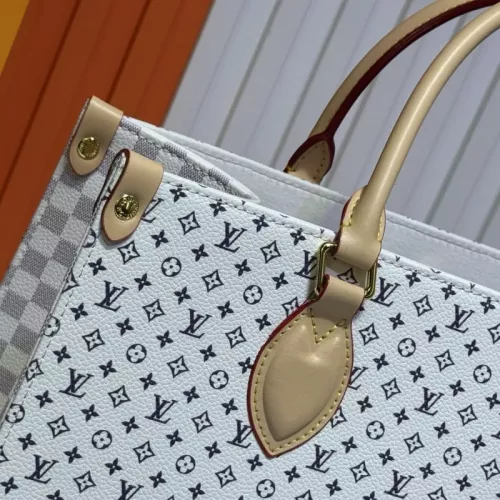 Cheap Louis Vuitton AAA Quality Tote-Handbags For Women #1330647 Replica Wholesale [$76.00 USD] [ITEM#1330647] on Replica Louis Vuitton AAA Quality Handbags