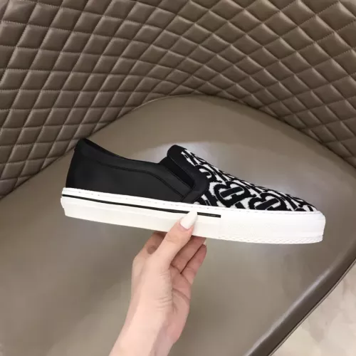 Cheap Burberry Casual Shoes For Men #1330698 Replica Wholesale [$68.00 USD] [ITEM#1330698] on Replica Burberry Casual Shoes