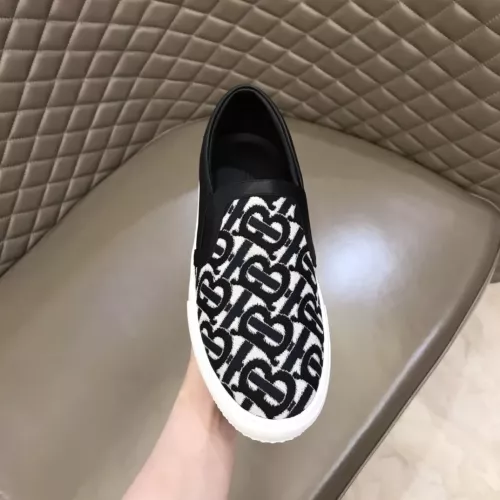 Cheap Burberry Casual Shoes For Men #1330698 Replica Wholesale [$68.00 USD] [ITEM#1330698] on Replica Burberry Casual Shoes