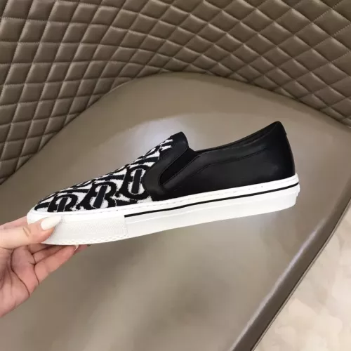 Cheap Burberry Casual Shoes For Men #1330698 Replica Wholesale [$68.00 USD] [ITEM#1330698] on Replica Burberry Casual Shoes