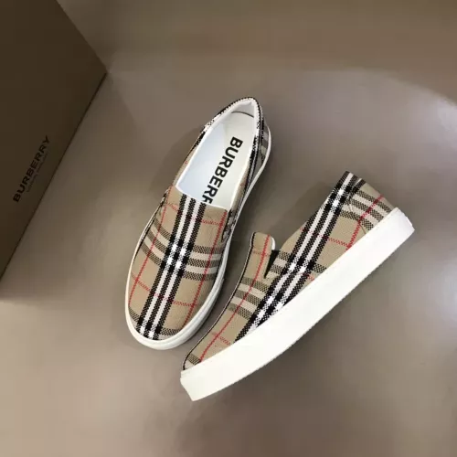 Burberry Casual Shoes For Men #1330704