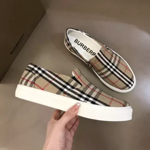 Cheap Burberry Casual Shoes For Men #1330704 Replica Wholesale [$68.00 USD] [ITEM#1330704] on Replica Burberry Casual Shoes