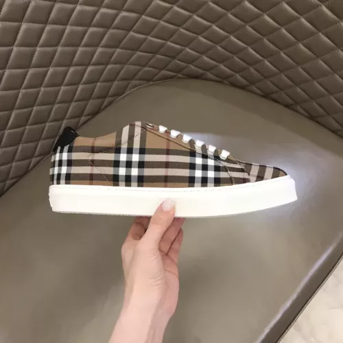 Cheap Burberry Casual Shoes For Men #1330705 Replica Wholesale [$68.00 USD] [ITEM#1330705] on Replica Burberry Casual Shoes