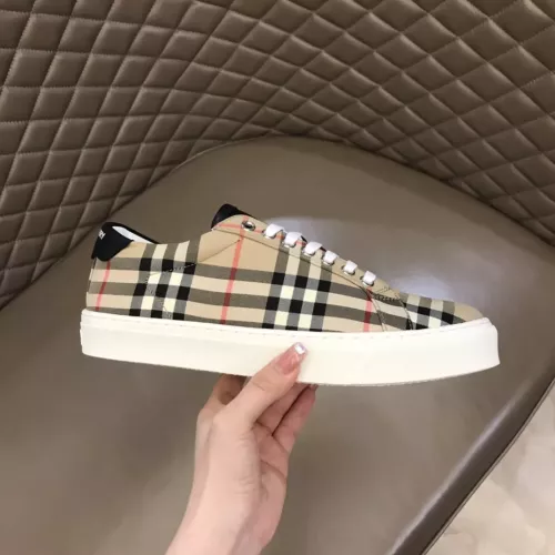 Cheap Burberry Casual Shoes For Men #1330706 Replica Wholesale [$68.00 USD] [ITEM#1330706] on Replica Burberry Casual Shoes