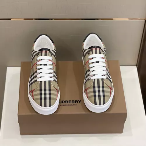 Cheap Burberry Casual Shoes For Men #1330712 Replica Wholesale [$72.00 USD] [ITEM#1330712] on Replica Burberry Casual Shoes