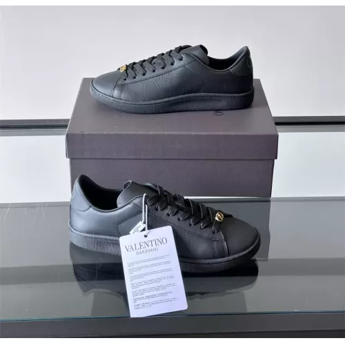 Cheap Valentino Casual Shoes For Men #1331021 Replica Wholesale [$82.00 USD] [ITEM#1331021] on Replica Valentino Casual Shoes