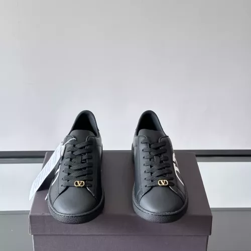 Cheap Valentino Casual Shoes For Men #1331025 Replica Wholesale [$82.00 USD] [ITEM#1331025] on Replica Valentino Casual Shoes