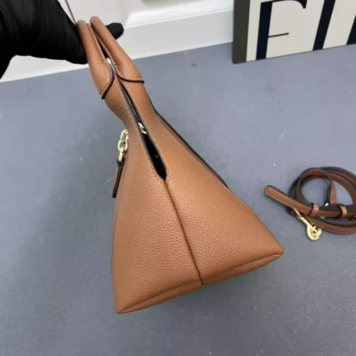 Cheap Gucci AAA Quality Handbags For Women #1331194 Replica Wholesale [$100.00 USD] [ITEM#1331194] on Replica Gucci AAA Quality Handbags