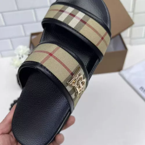 Cheap Burberry Slippers For Men #1331202 Replica Wholesale [$68.00 USD] [ITEM#1331202] on Replica Burberry Slippers