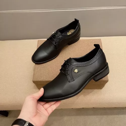 Versace Leather Shoes For Men #1331211