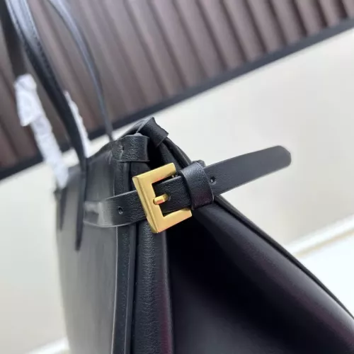 Cheap Valentino AAA Quality Handbags For Women #1331303 Replica Wholesale [$112.00 USD] [ITEM#1331303] on Replica Valentino AAA Quality Handbags