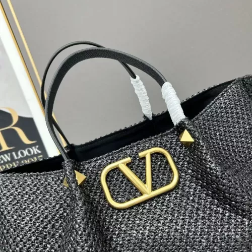Cheap Valentino AAA Quality Handbags For Women #1331306 Replica Wholesale [$105.00 USD] [ITEM#1331306] on Replica Valentino AAA Quality Handbags