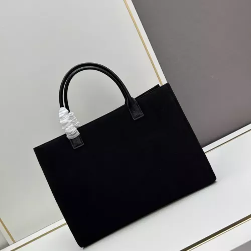 Cheap Versace AAA Quality Handbags For Women #1331330 Replica Wholesale [$190.00 USD] [ITEM#1331330] on Replica Versace AAA Quality Handbags