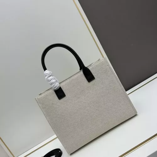 Cheap Versace AAA Quality Handbags For Women #1331331 Replica Wholesale [$190.00 USD] [ITEM#1331331] on Replica Versace AAA Quality Handbags