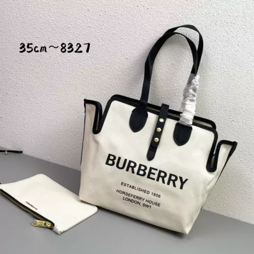 Burberry AAA Quality Shoulder Bags For Women #1331647