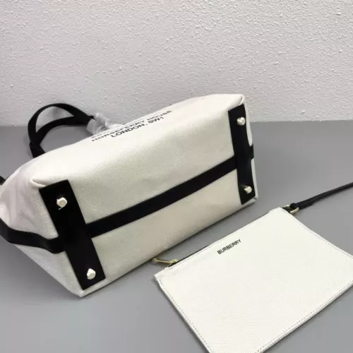 Cheap Burberry AAA Quality Shoulder Bags For Women #1331647 Replica Wholesale [$96.00 USD] [ITEM#1331647] on Replica Burberry AAA Quality Shoulder Bags