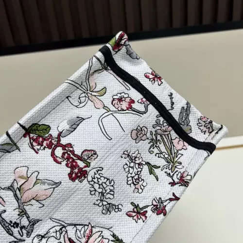 Cheap Christian Dior AAA Quality Tote-Handbags For Women #1331939 Replica Wholesale [$100.00 USD] [ITEM#1331939] on Replica Christian Dior AAA Quality Handbags
