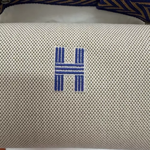 Cheap Hermes AAA Quality Handbags For Women #1332052 Replica Wholesale [$158.00 USD] [ITEM#1332052] on Replica Hermes AAA Quality Handbags