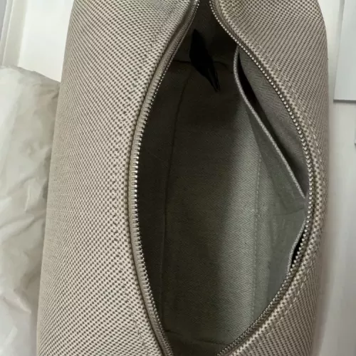 Cheap Hermes AAA Quality Handbags For Women #1332052 Replica Wholesale [$158.00 USD] [ITEM#1332052] on Replica Hermes AAA Quality Handbags
