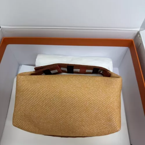 Cheap Hermes AAA Quality Handbags For Women #1332084 Replica Wholesale [$158.00 USD] [ITEM#1332084] on Replica Hermes AAA Quality Handbags