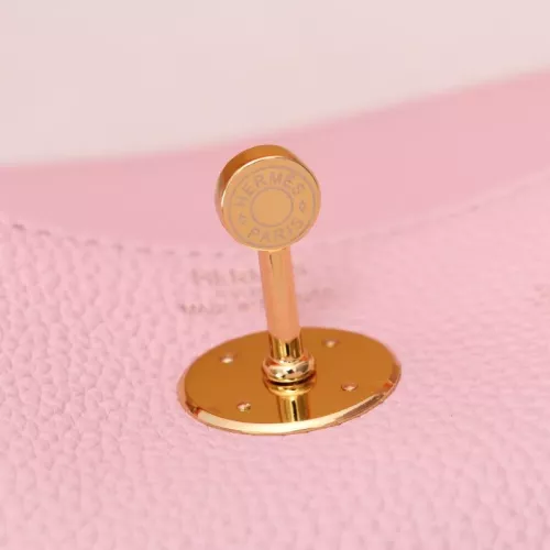 Cheap Hermes AAA Quality Handbags In Gold For Women #1332224 Replica Wholesale [$165.00 USD] [ITEM#1332224] on Replica Hermes AAA Quality Handbags