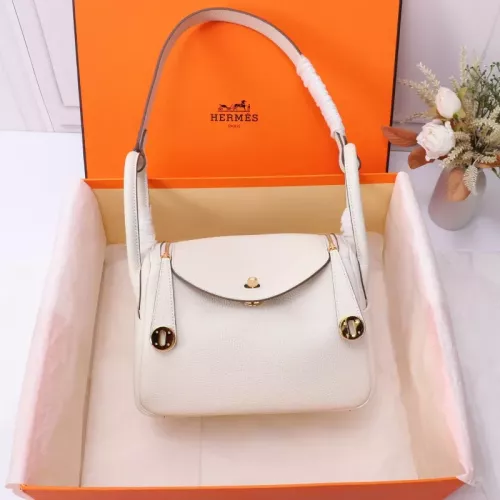 Hermes AAA Quality Handbags In Gold For Women #1332234