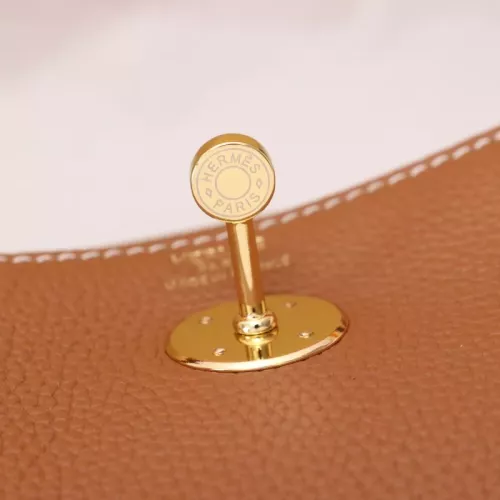 Cheap Hermes AAA Quality Handbags In Gold For Women #1332239 Replica Wholesale [$165.00 USD] [ITEM#1332239] on Replica Hermes AAA Quality Handbags