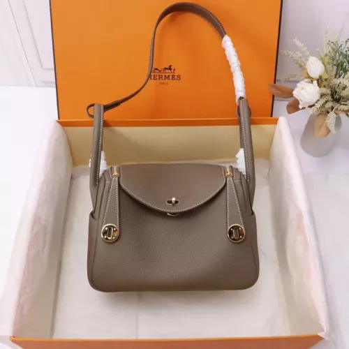Hermes AAA Quality Handbags In Gold For Women #1332243
