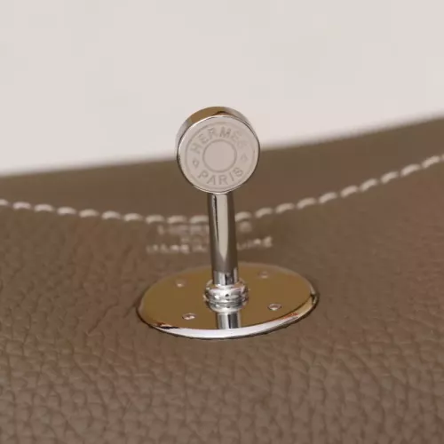 Cheap Hermes AAA Quality Handbags In Silver For Women #1332244 Replica Wholesale [$165.00 USD] [ITEM#1332244] on Replica Hermes AAA Quality Handbags