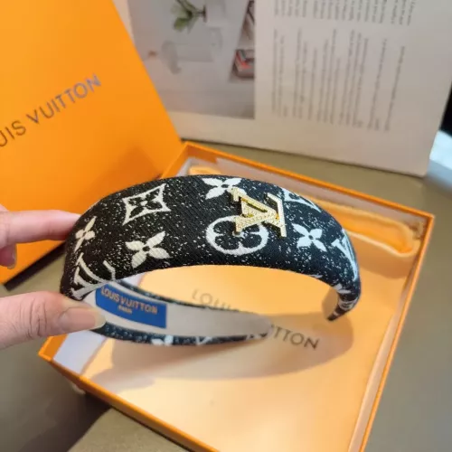 Cheap Louis Vuitton LV Headband For Women #1332348 Replica Wholesale [$27.00 USD] [ITEM#1332348] on Replica Louis Vuitton LV Headband