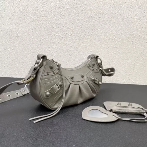 Cheap Balenciaga AAA Quality Messenger Bags For Women #1332403 Replica Wholesale [$115.00 USD] [ITEM#1332403] on Replica Balenciaga AAA Quality Messenger Bags