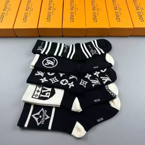 Cheap Louis Vuitton LV Socks #1332439 Replica Wholesale [$29.00 USD] [ITEM#1332439] on Replica Louis Vuitton LV Socks