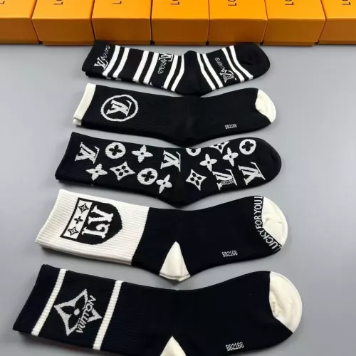Cheap Louis Vuitton LV Socks #1332439 Replica Wholesale [$29.00 USD] [ITEM#1332439] on Replica Louis Vuitton LV Socks