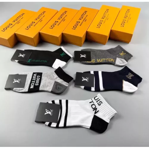 Cheap Louis Vuitton LV Socks For Men #1332479 Replica Wholesale [$25.00 USD] [ITEM#1332479] on Replica Louis Vuitton LV Socks