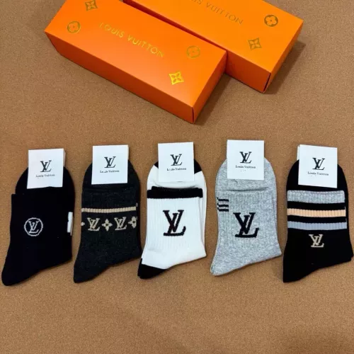 Cheap Louis Vuitton LV Socks #1332480 Replica Wholesale [$25.00 USD] [ITEM#1332480] on Replica Louis Vuitton LV Socks