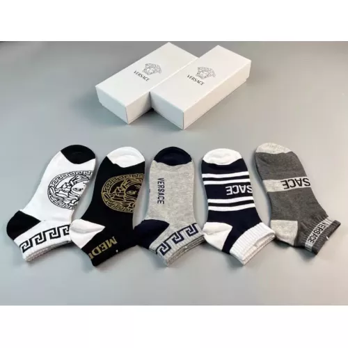 Cheap Versace Socks For Men #1332481 Replica Wholesale [$25.00 USD] [ITEM#1332481] on Replica Versace Socks