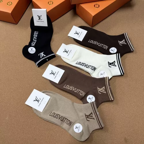 Cheap Louis Vuitton LV Socks For Women #1332485 Replica Wholesale [$25.00 USD] [ITEM#1332485] on Replica Louis Vuitton LV Socks