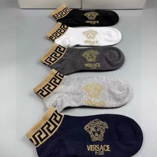 Cheap Versace Socks For Men #1332487 Replica Wholesale [$25.00 USD] [ITEM#1332487] on Replica Versace Socks