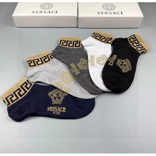 Cheap Versace Socks For Men #1332487 Replica Wholesale [$25.00 USD] [ITEM#1332487] on Replica Versace Socks